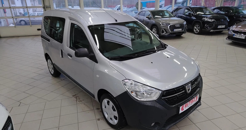 Dacia Dokker cena 46900 przebieg: 92000, rok produkcji 2018 z Opalenica małe 277